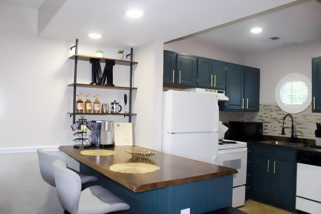Cozy French Style Villa- 3 Bed-Casino-Pools-Jacuzzi Norwich Esterno foto