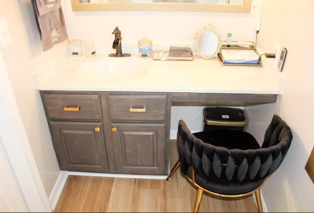 Cozy French Style Villa- 3 Bed-Casino-Pools-Jacuzzi Norwich Esterno foto